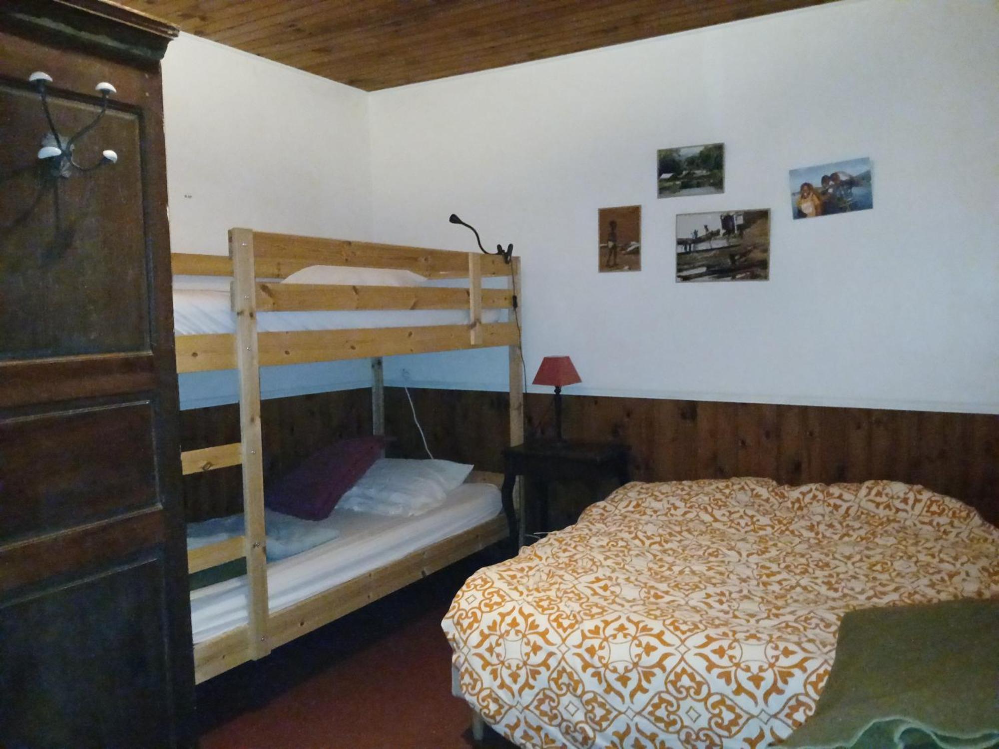 Le Gite Du Loir A Velo, Gite D'Etape, Backpacker Marçon 外观 照片